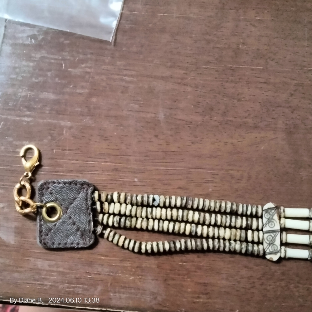 Bone Bracelet - Picture 3 of 4